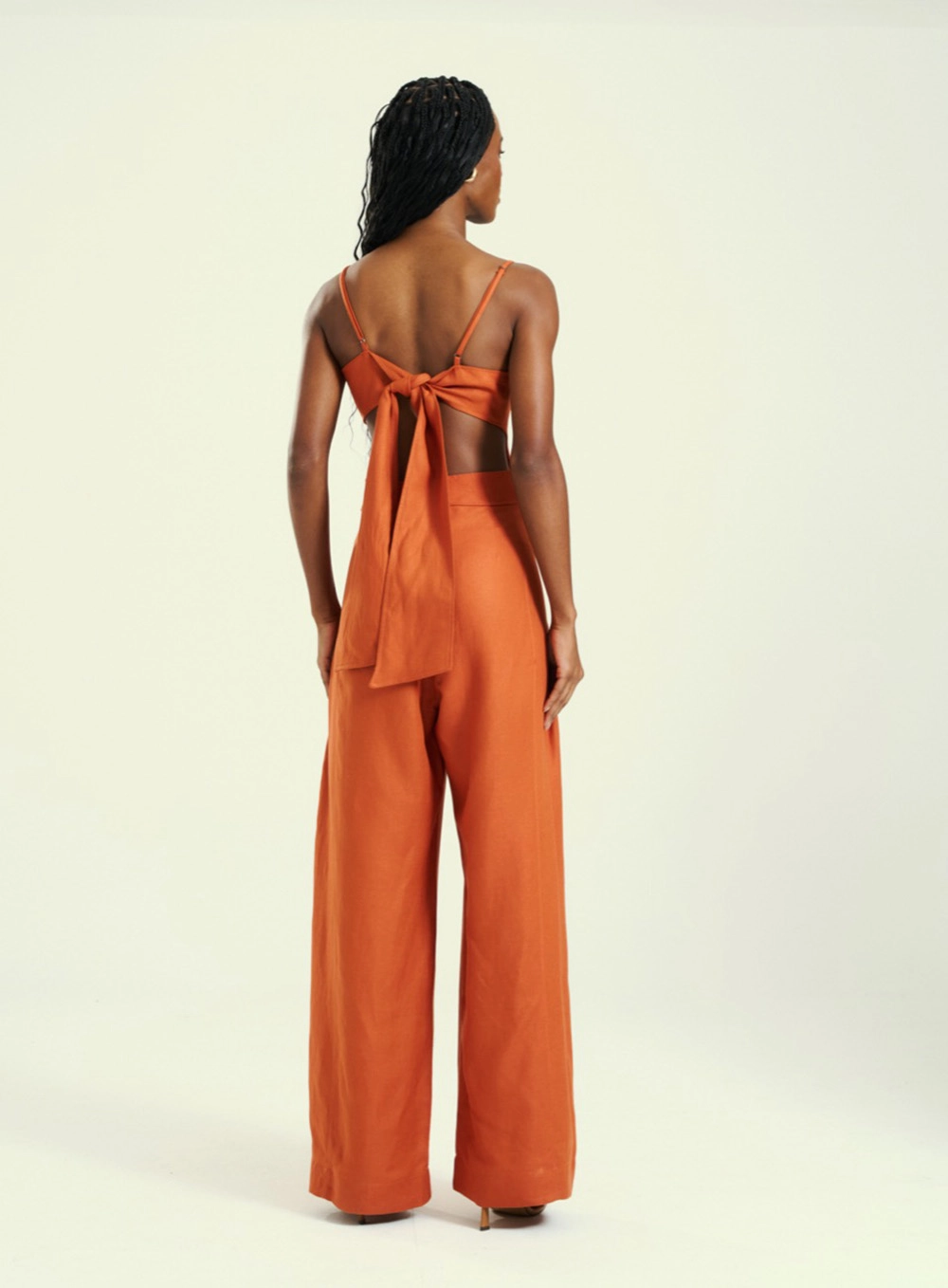 Macacão Pantalona Com Amarração Marrom 2