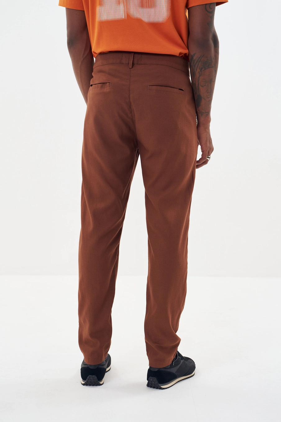 Calça Masculina Alfaiataria Linho Marrom 4