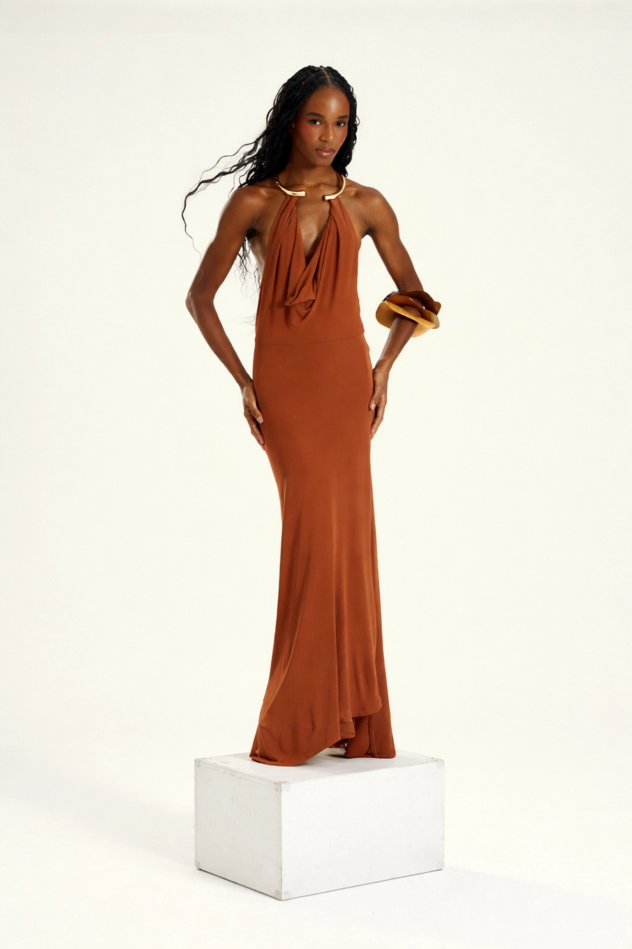 Vestido Longo Costas Nuas Marrom 5