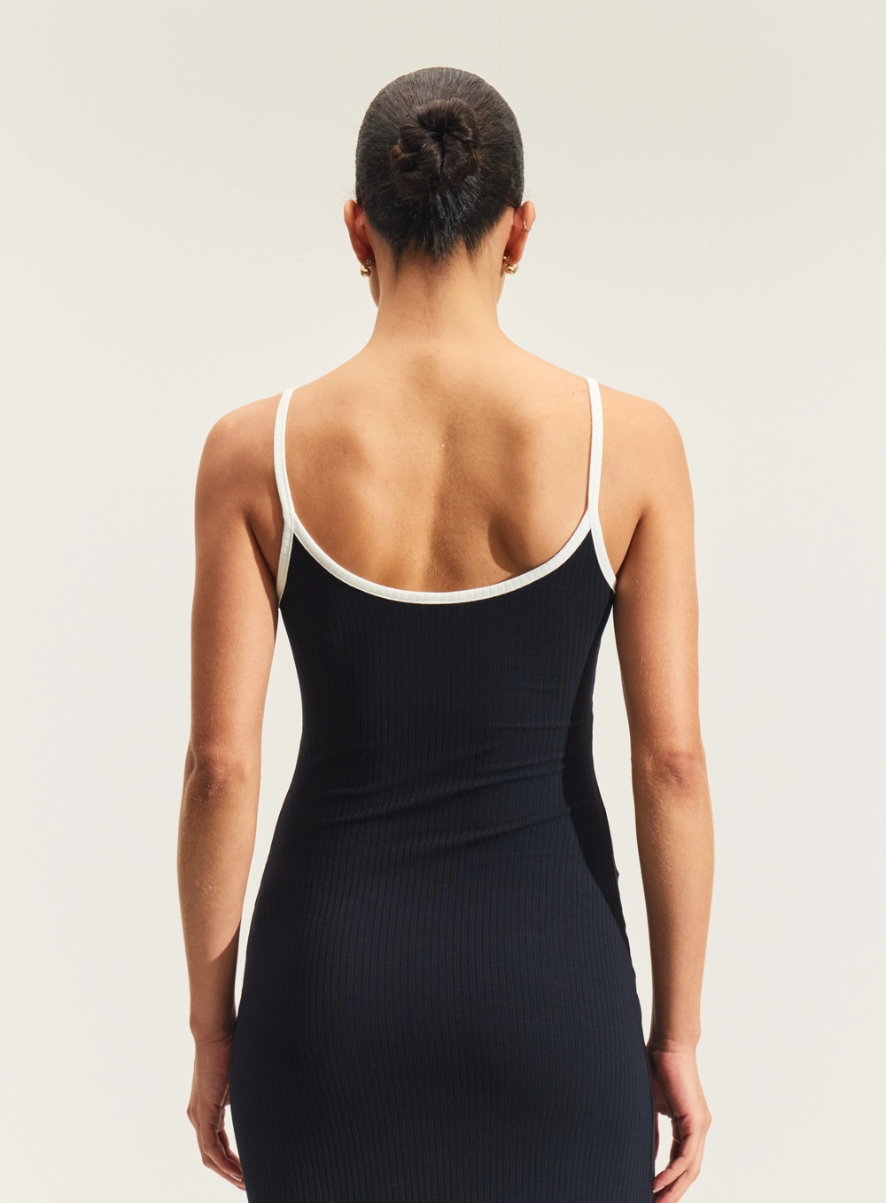Vestido Midi Feminino Canelado Com Alças Finas PRETO
