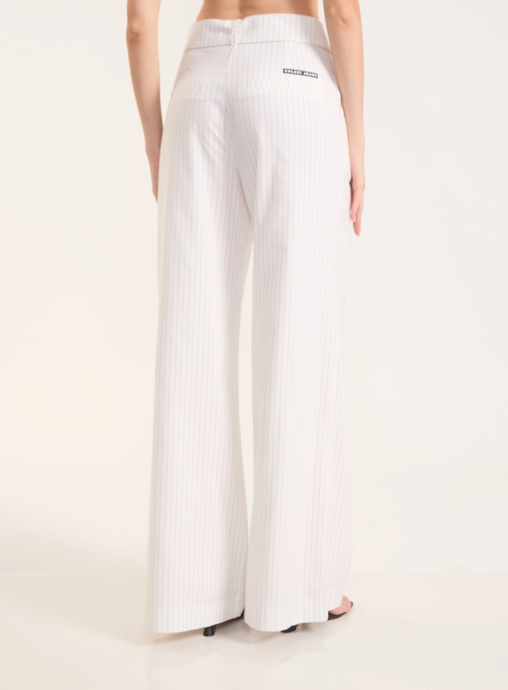 Calça Pantalona Risca De Giz Tailoring Estampados
