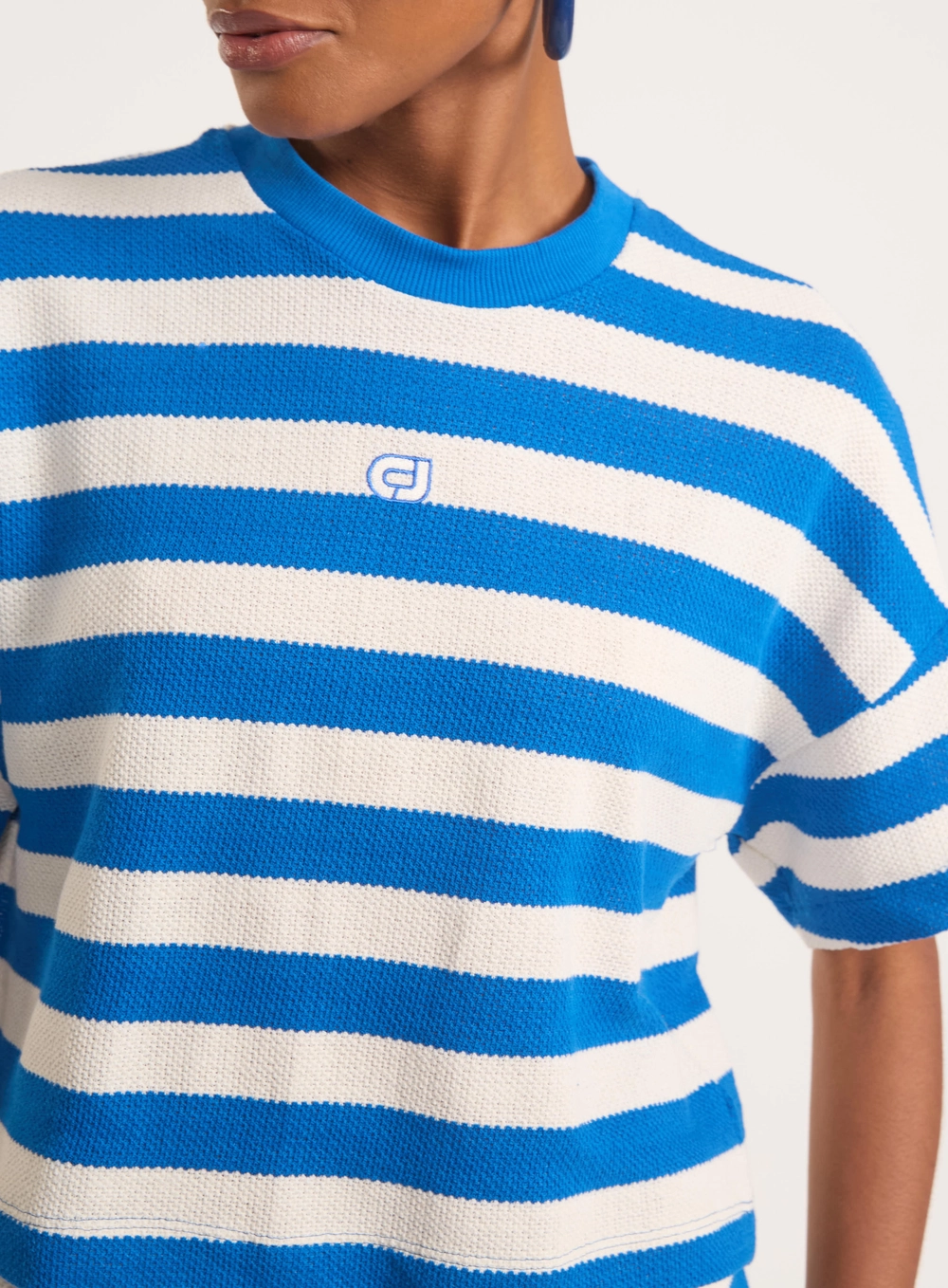 Camiseta Boxy Stripes Textured Com Bordado Estampados