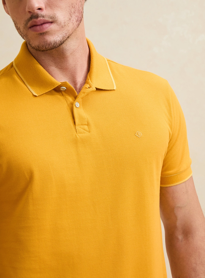 Polo Masculina Muscle Com Frisos Amarelo