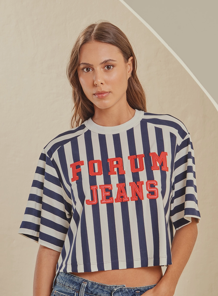 Camiseta Feminina Square Listrada Estampados