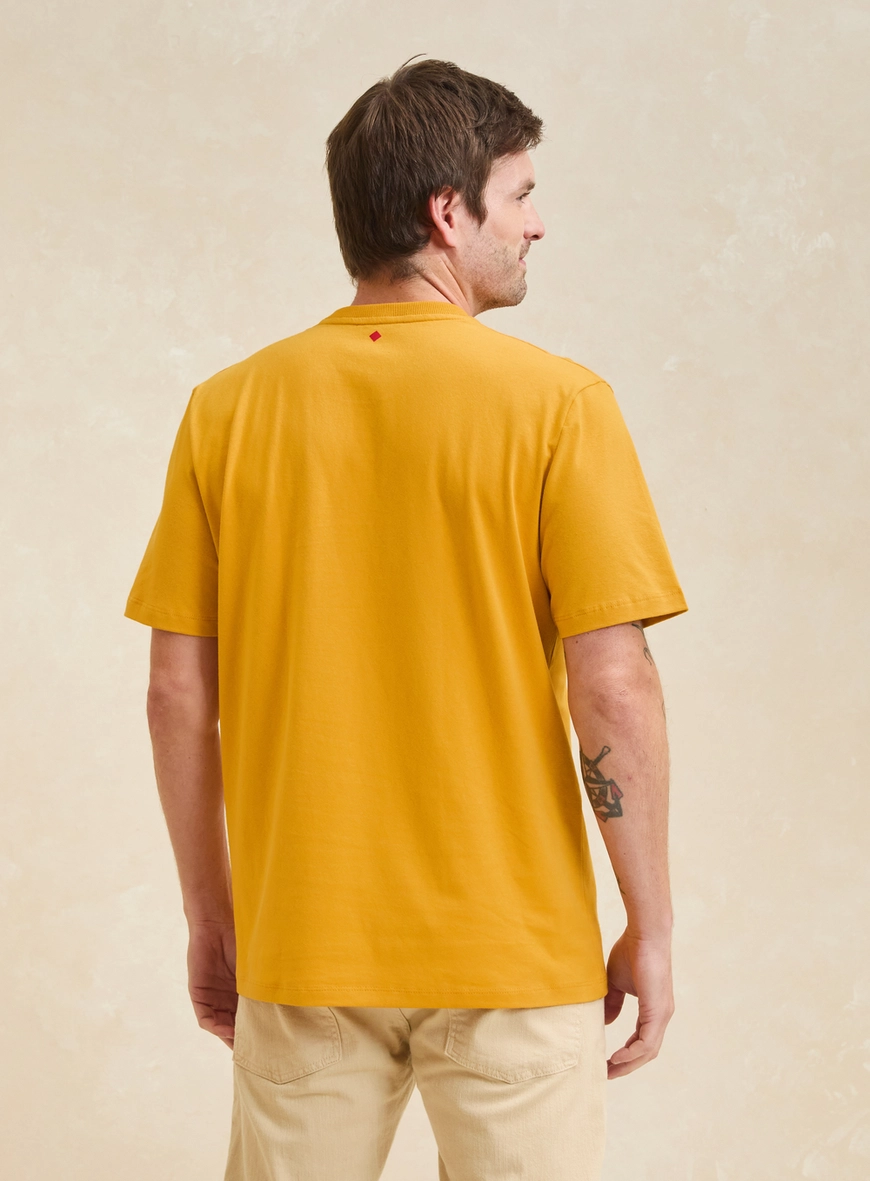Camiseta Masculina New Box Amarelo 2