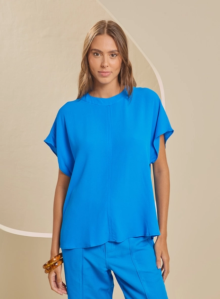 Blusa Reta Manga Japonesa