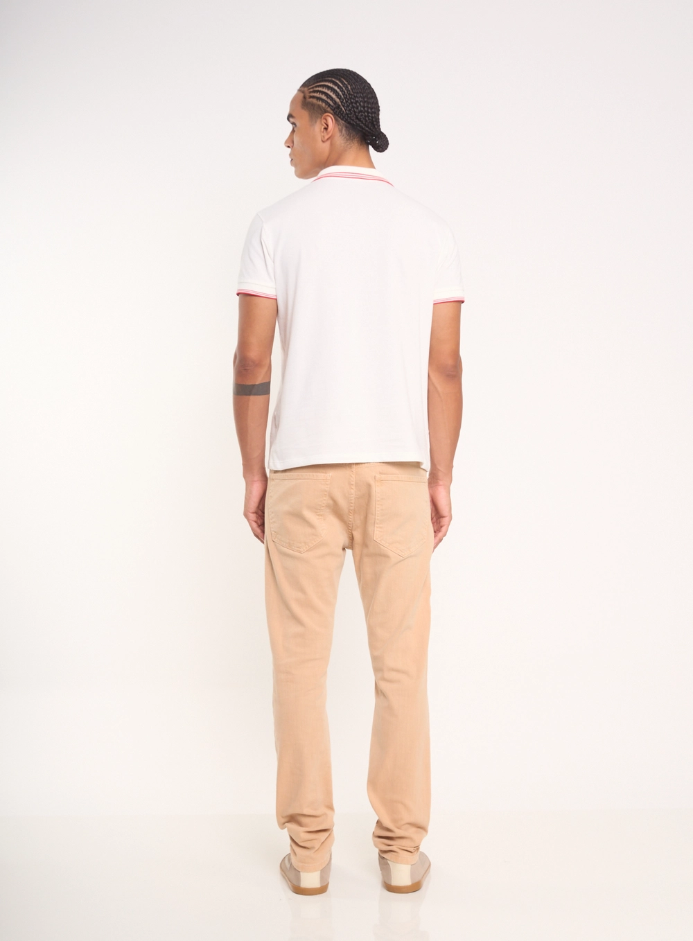 Calça Masculina Reta Com Bolsos Bege
