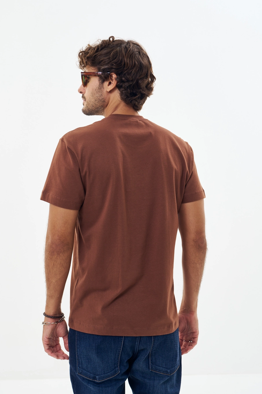 Camiseta Masculina Básica Marrom 4