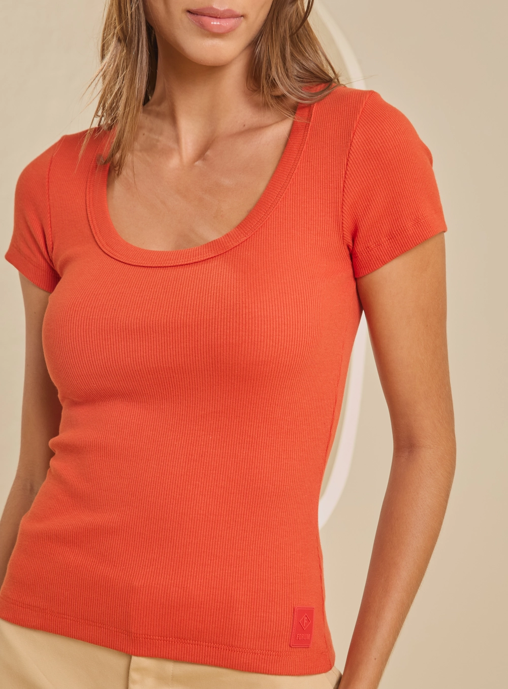 Camiseta Feminina Justa Laranja 4