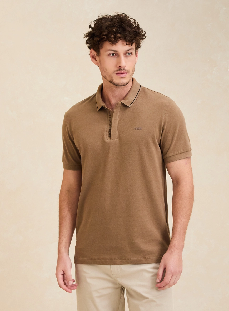 Polo Masculina Muscle Com Detalhe Marrom 3