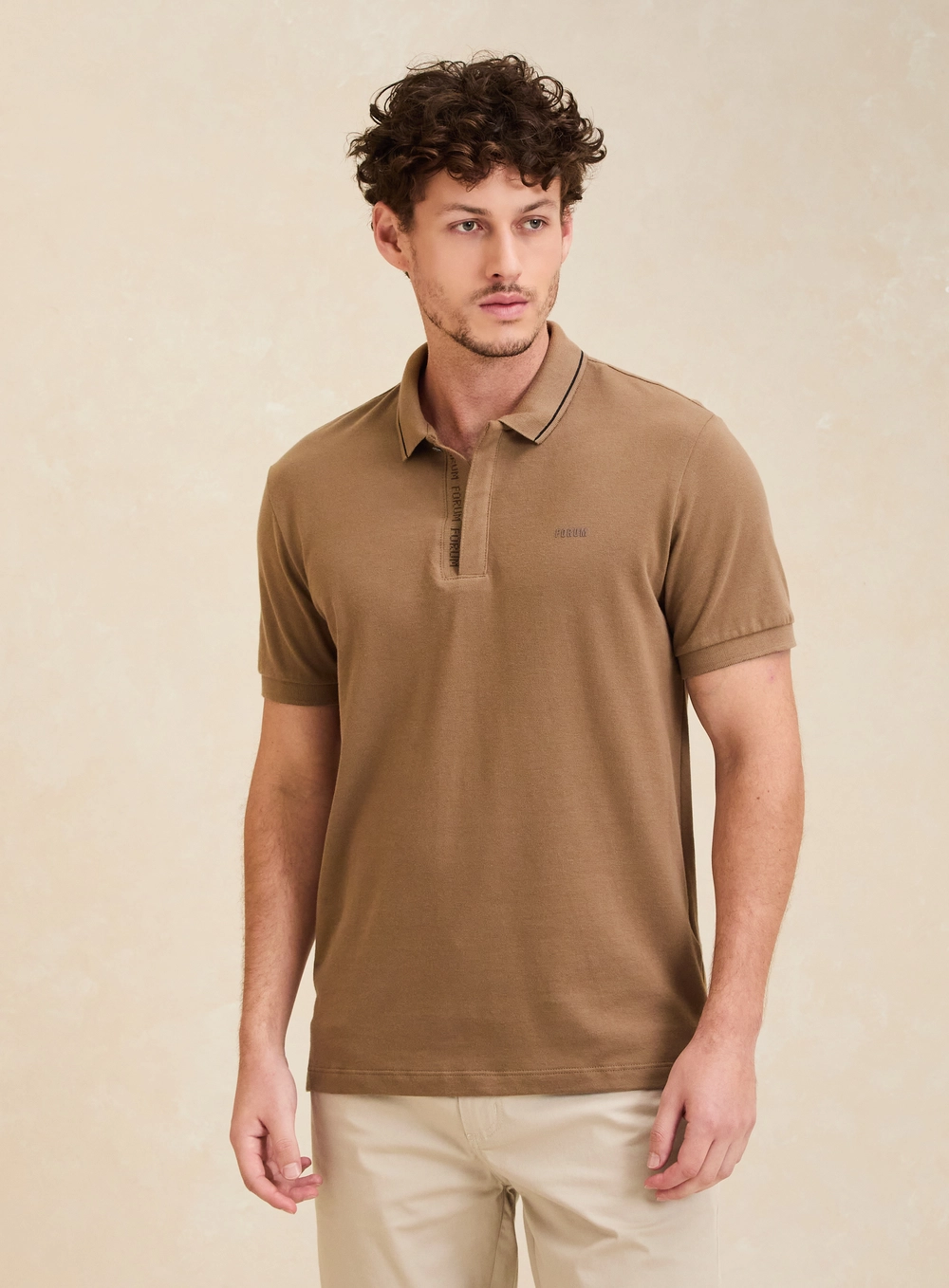 Polo Masculina Muscle Com Detalhe Marrom 3