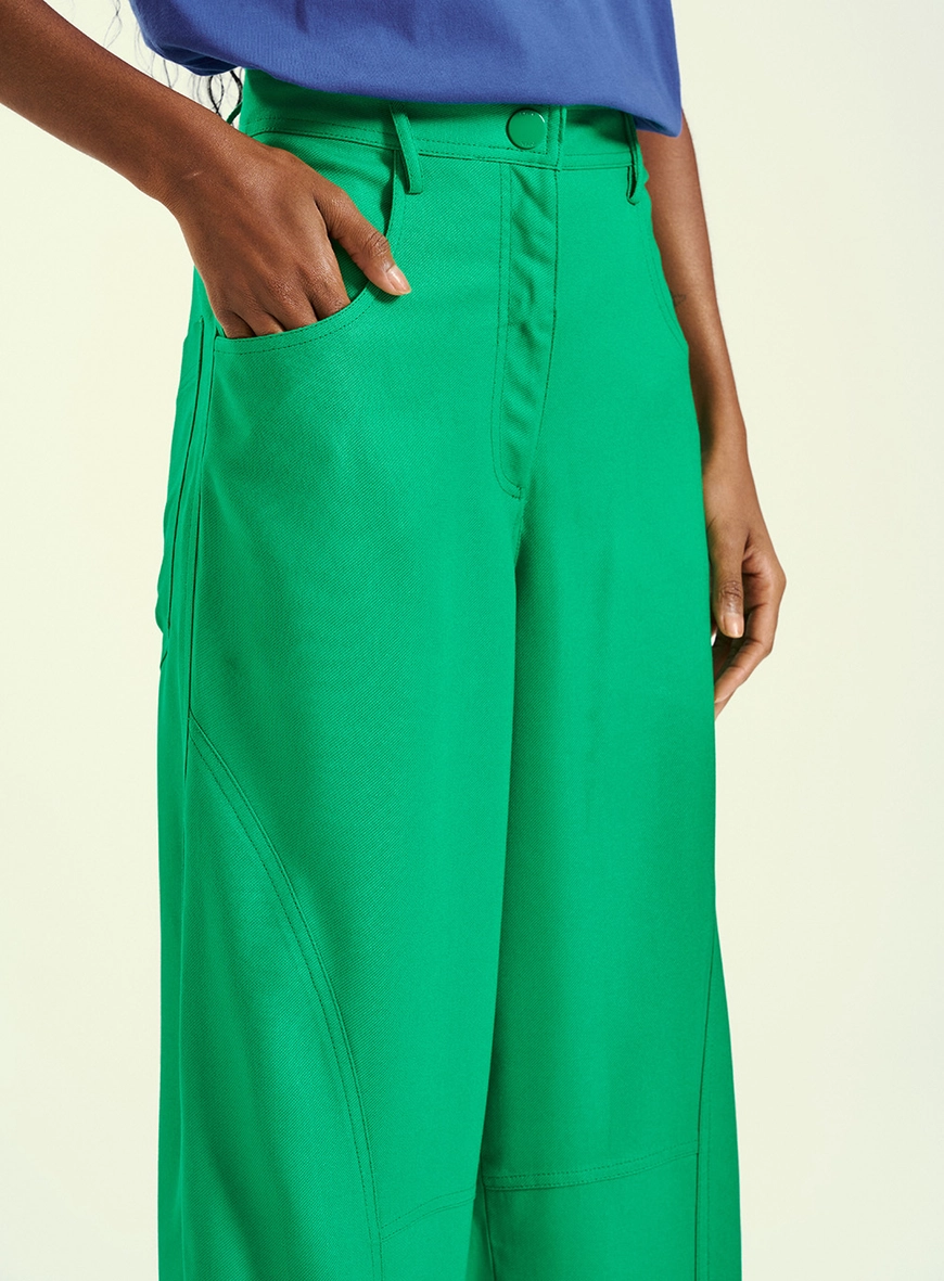 Calça Feminina Wide Leg Com Bolsos Verde 3