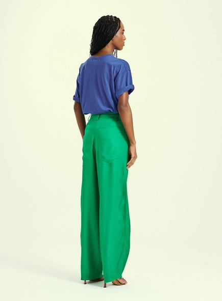 Calça Feminina Wide Leg Com Bolsos