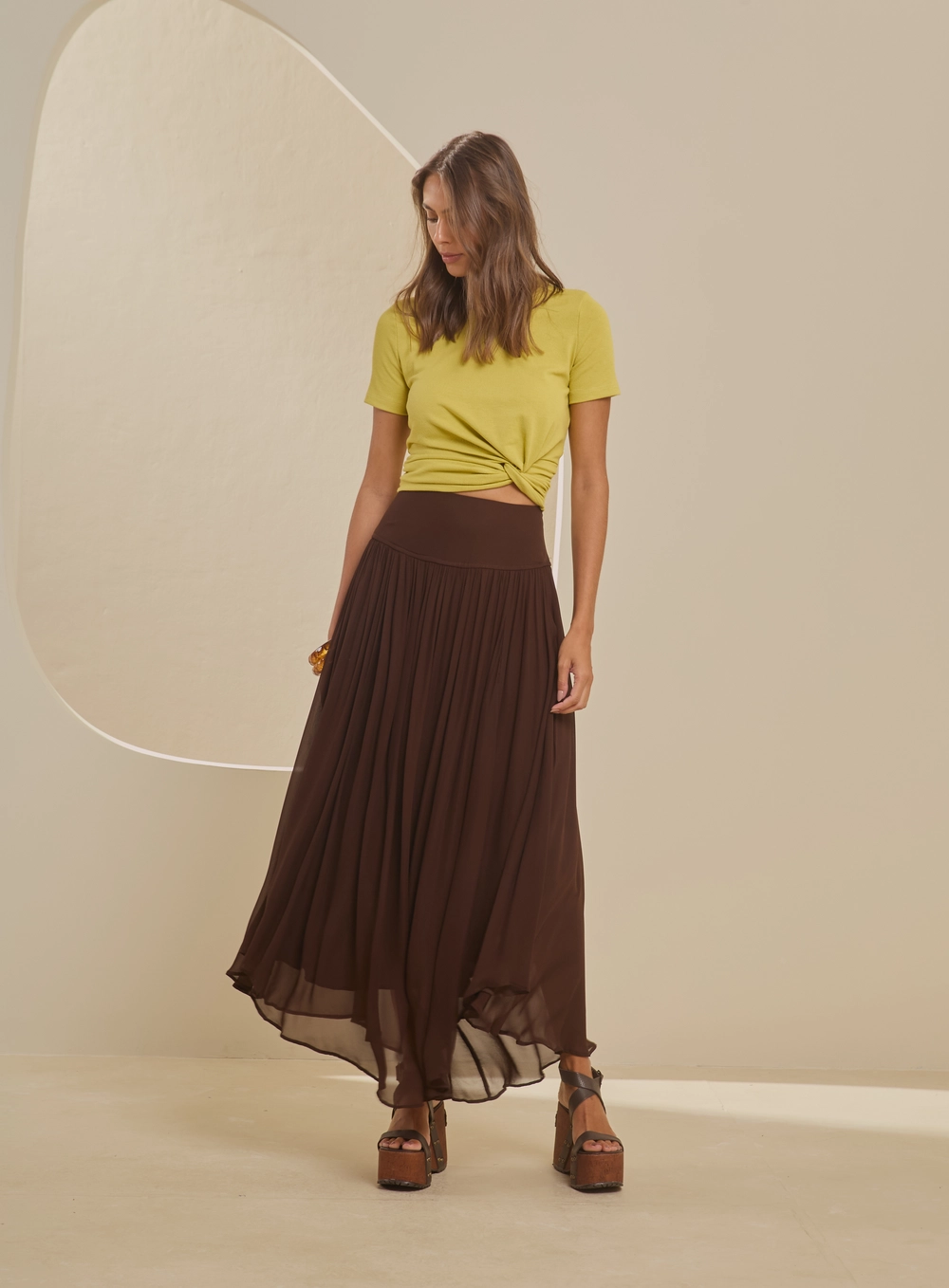 Camiseta Feminina Malha Texturizada Com Amarração Verde 1