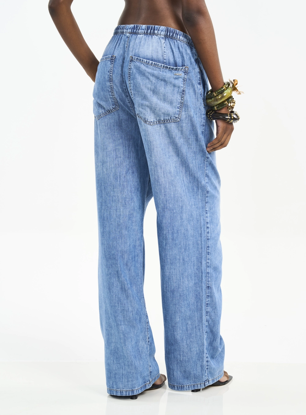 Calça Jeans Feminina Wide Leg Bruna Low Índigo