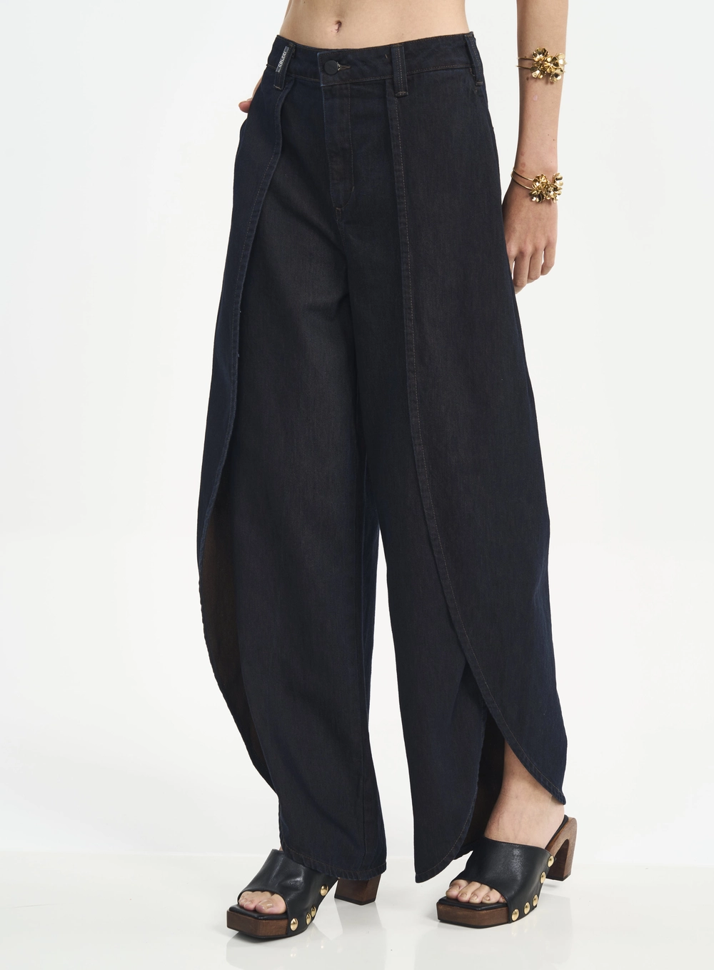 Calça Jeans Joana Com Sobreposição E Fendas Índigo