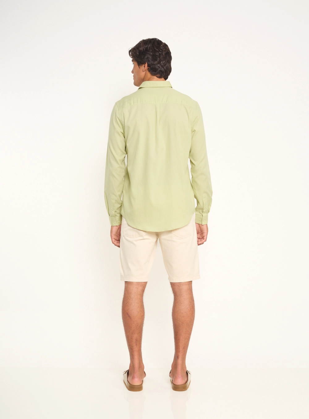 Camisa Masculina Manga Longa Com Botões Bege