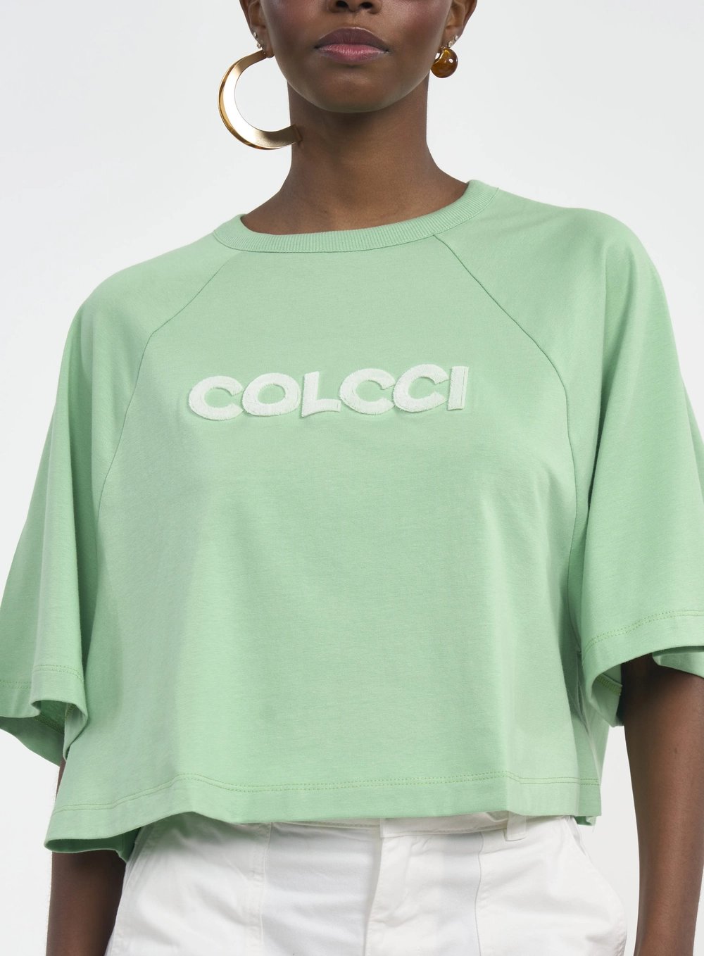 Camiseta Cropped Com Logo Em Relevo Verde Veggir