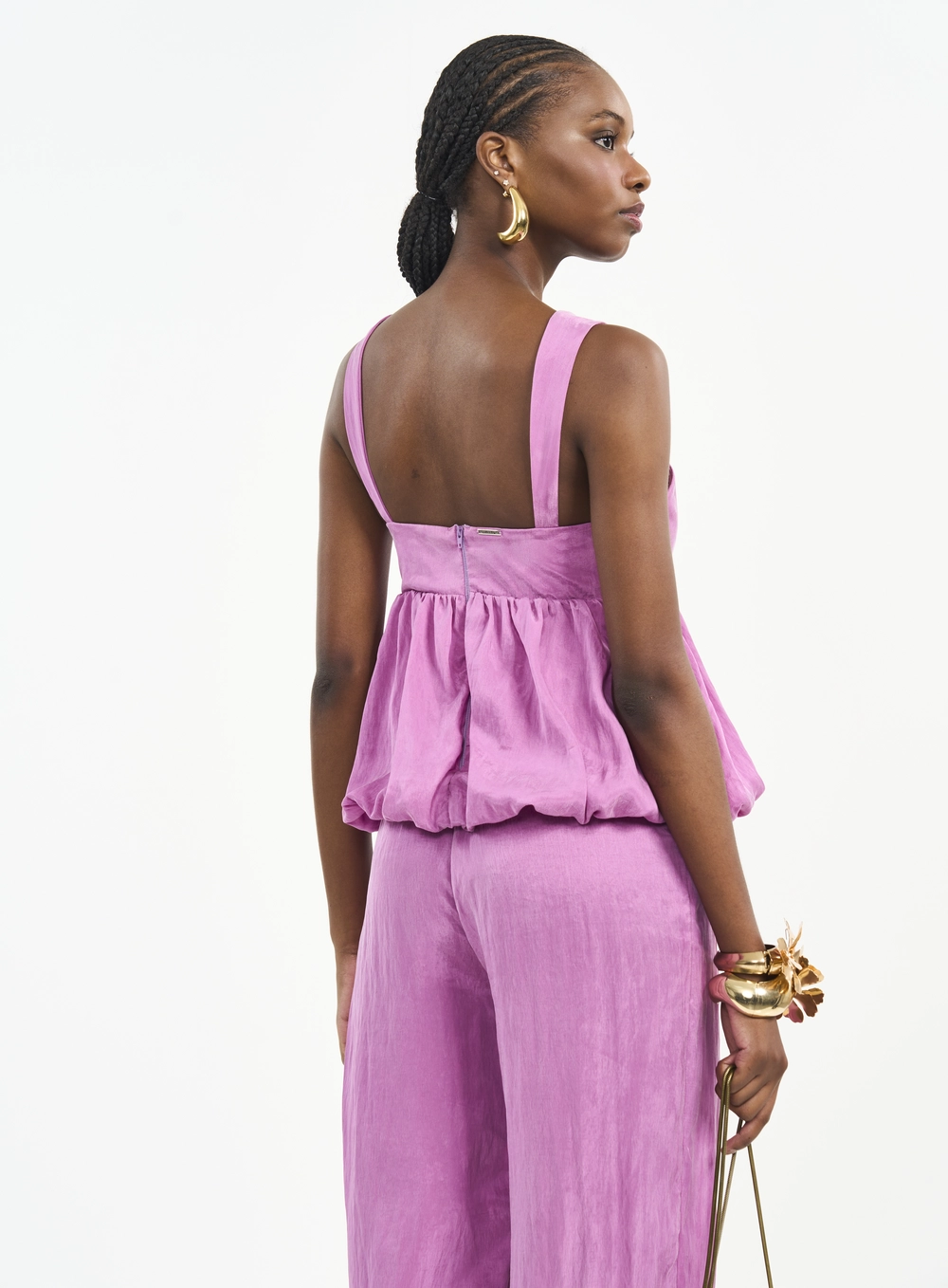 Blusa Com Decote Coração E Barra Balonê Roxo