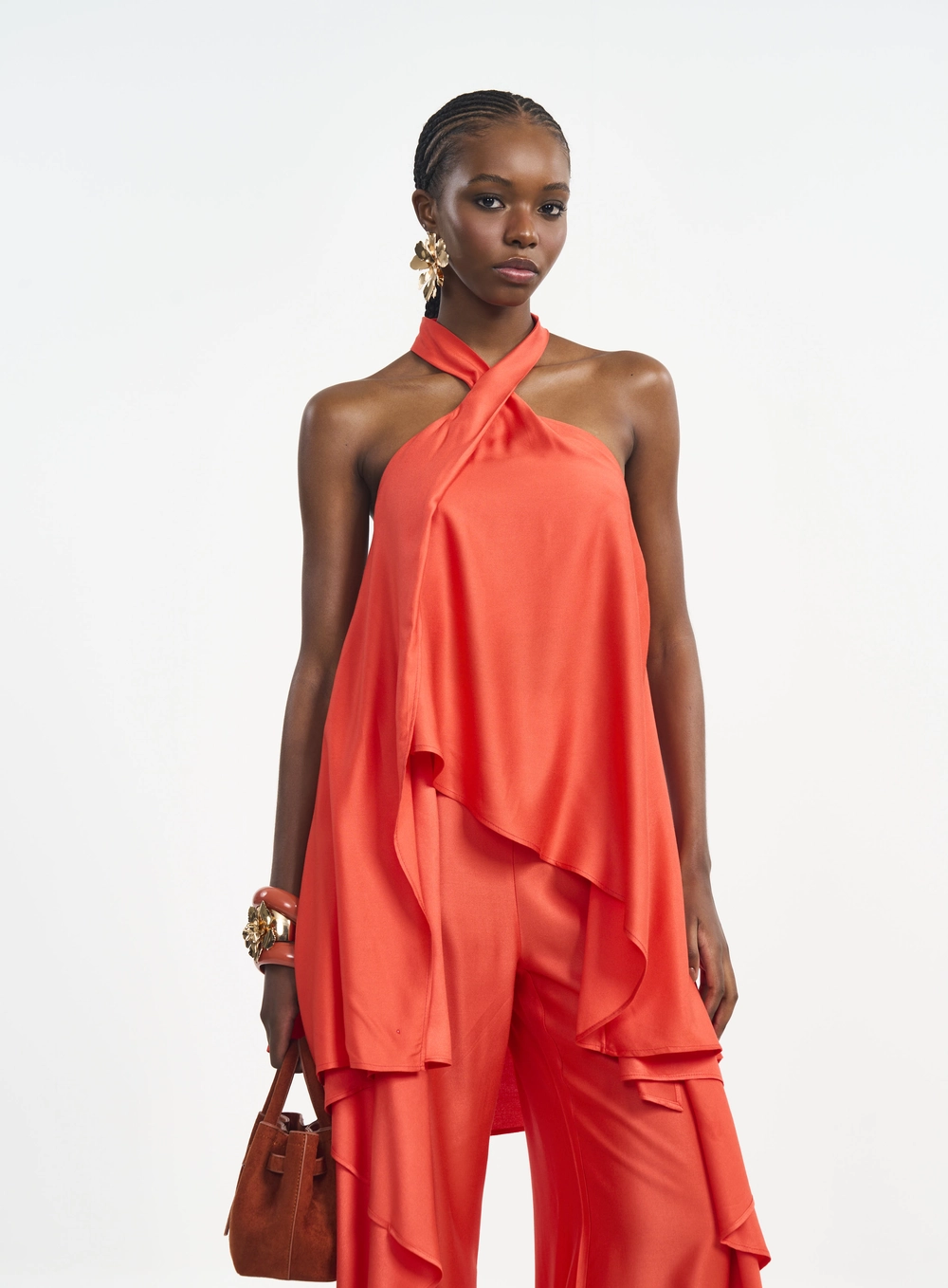 Blusa Decote Halter Com Barra Assimétrica Laranja