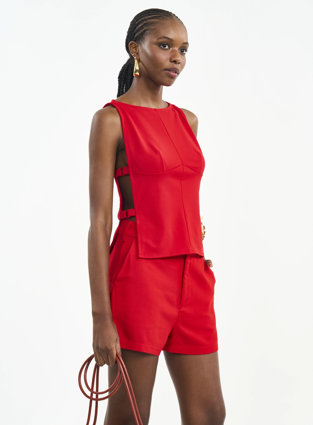 Blusa Com Recortes Laterais E Fivelas Vermelho