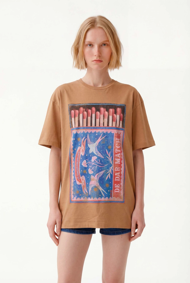Camiseta Feminina Oversized Estampada Bege 3
