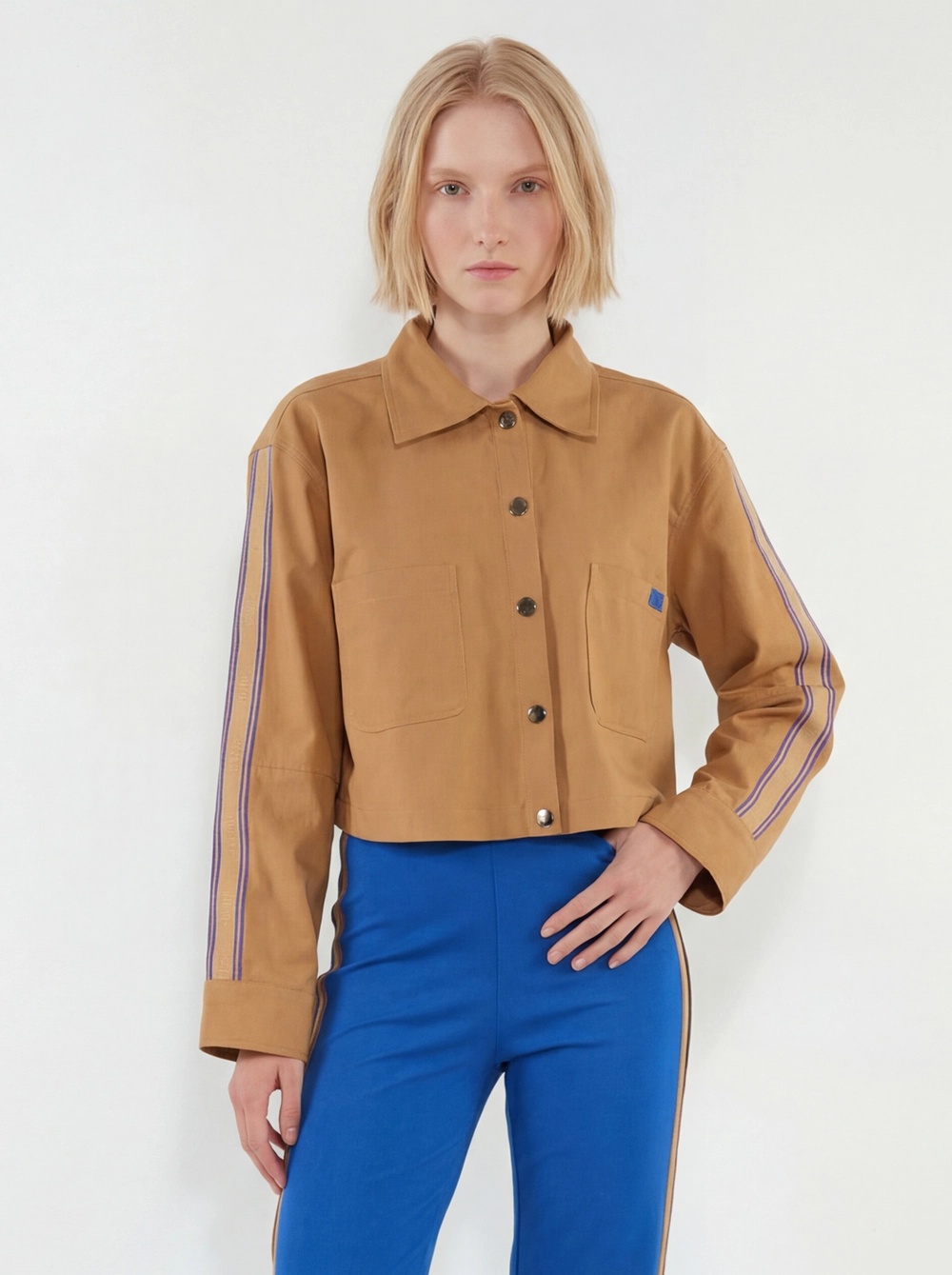 Camisa Alfaiataria Feminina Loose Bege 3