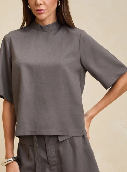 Camiseta Feminina Oversized Gola Alta