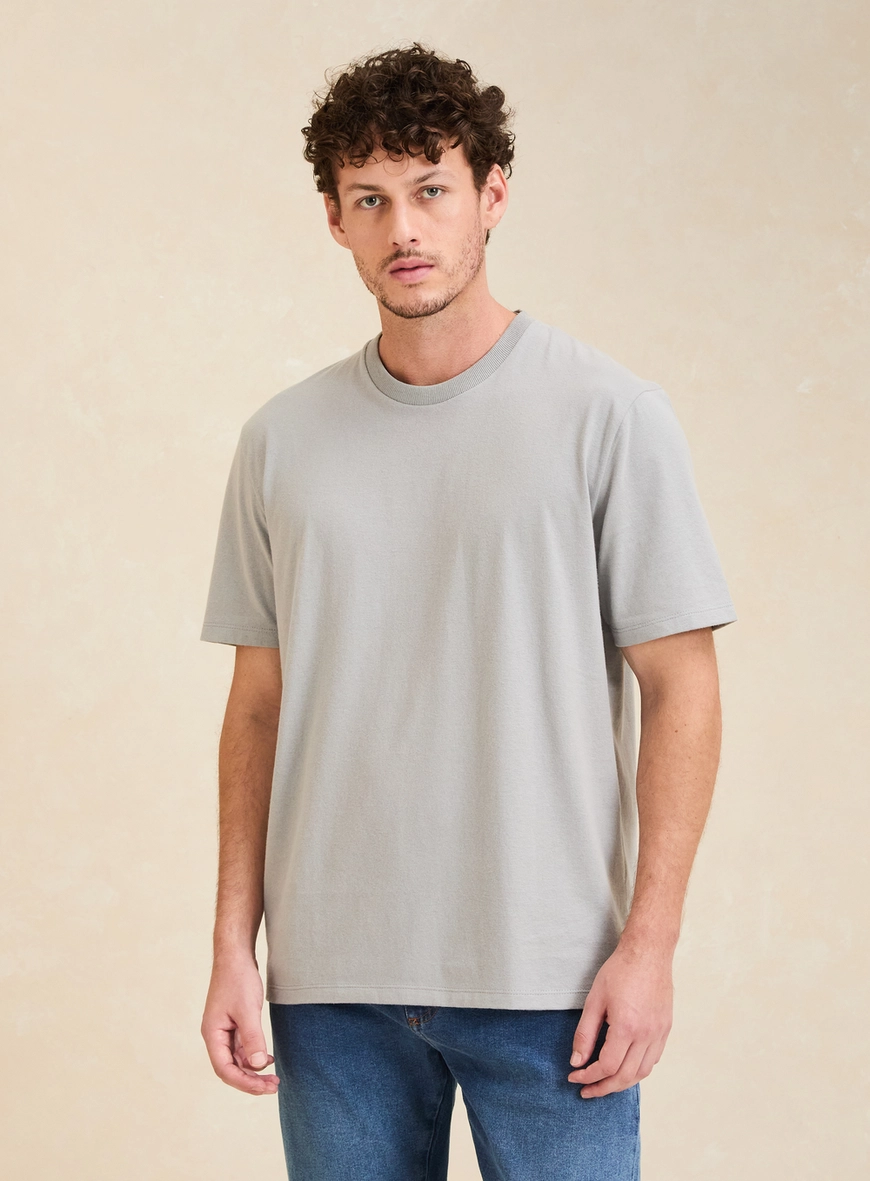 Camiseta Masculina New Box Básica Cinza 3