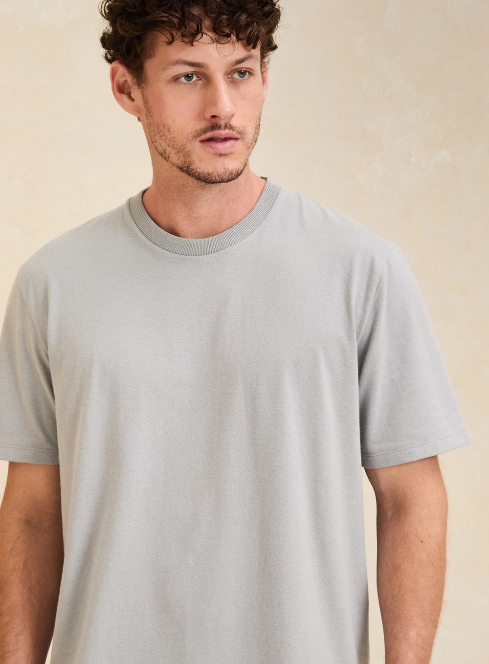 Camiseta Masculina New Box Básica Cinza 4