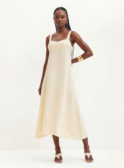 Vestido Midi Com Costas Vazadas - Evasê