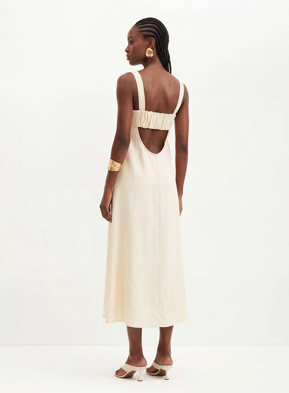 Vestido Midi Com Costas Vazadas - Evasê Bege 2