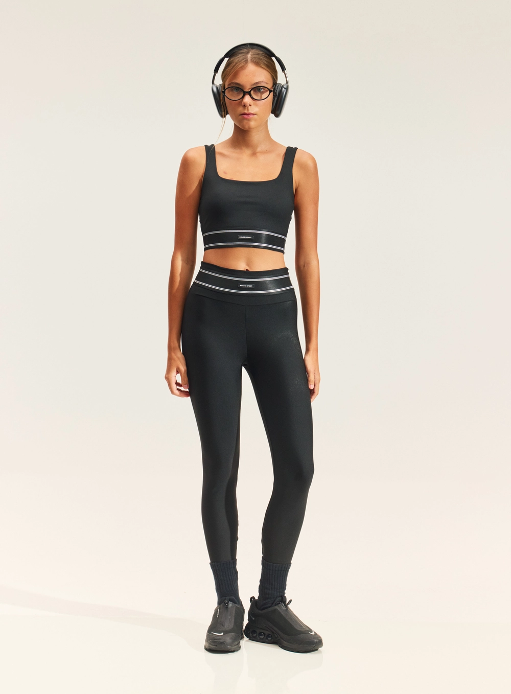 Calça Legging Feminina Com Cós Elástico PRETO