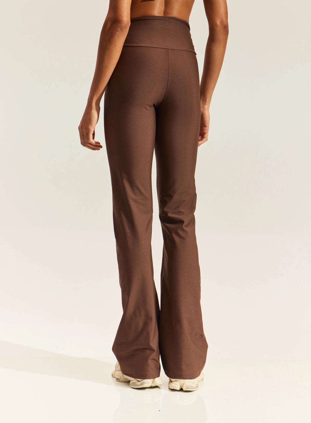 Calça Bailarina Feminina Cós Alto Marrom