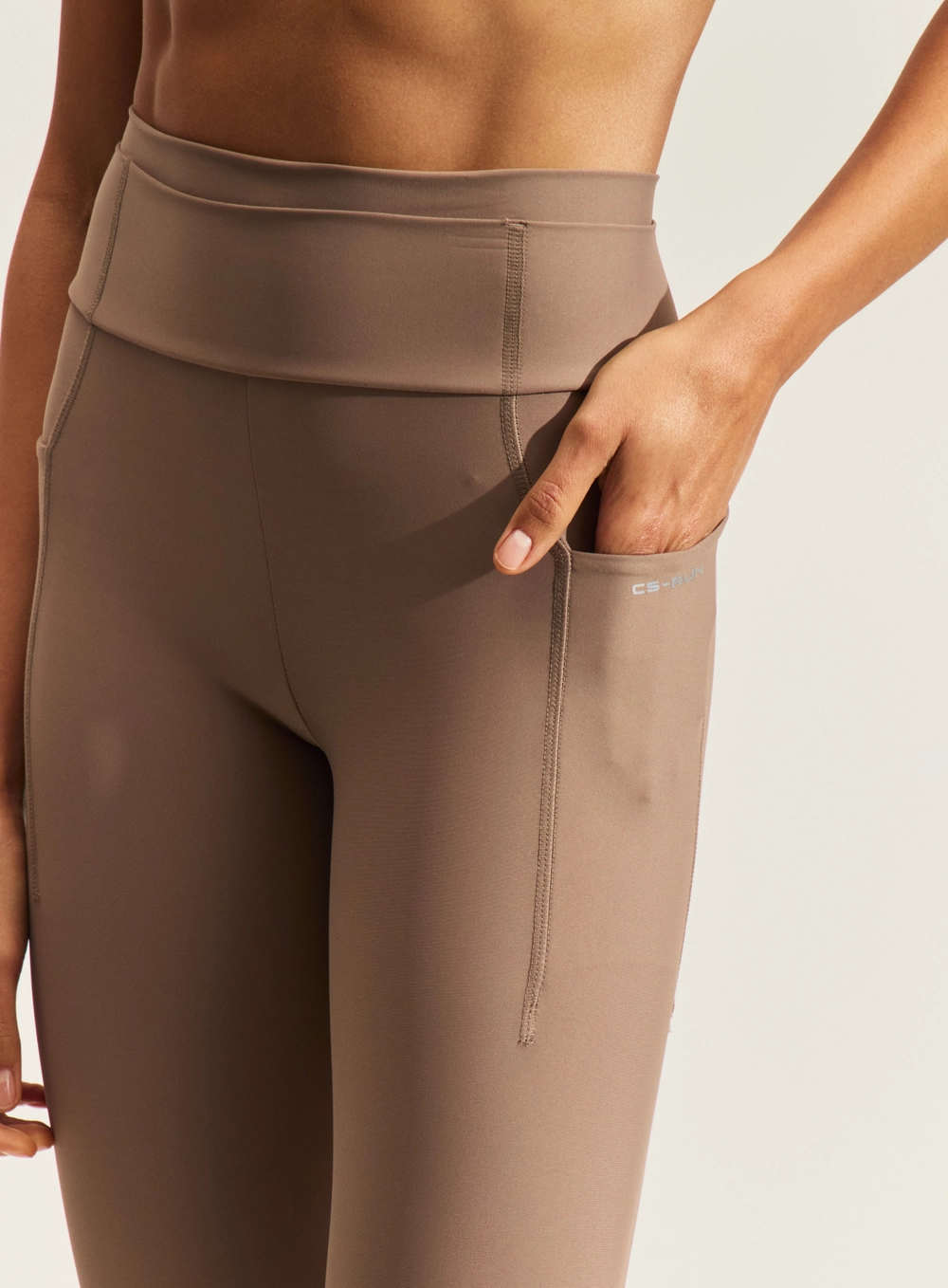 Calça Legging Feminina Cós Alto Com Bolsos Marrom