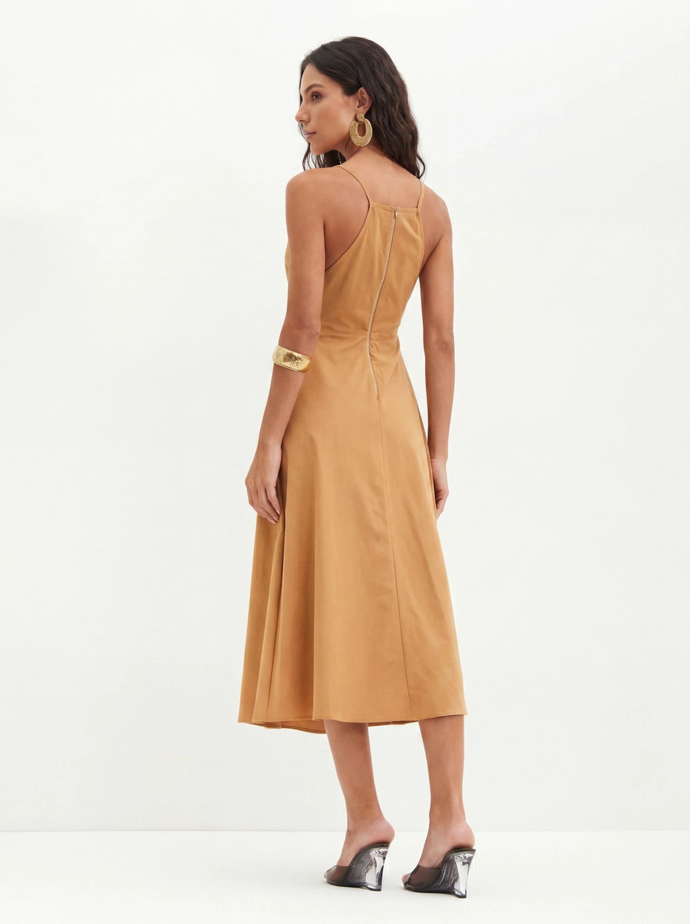 Vestido Com Decote V E Vazado Frontal - Evasê Bege 2