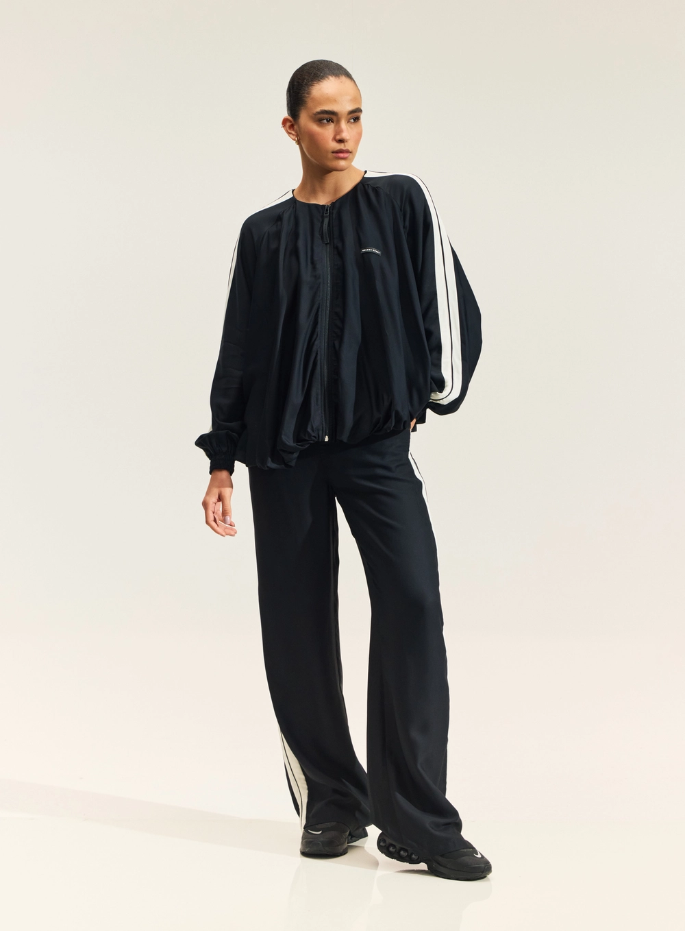 Jaqueta Loose Bomber Com Zíper PRETO