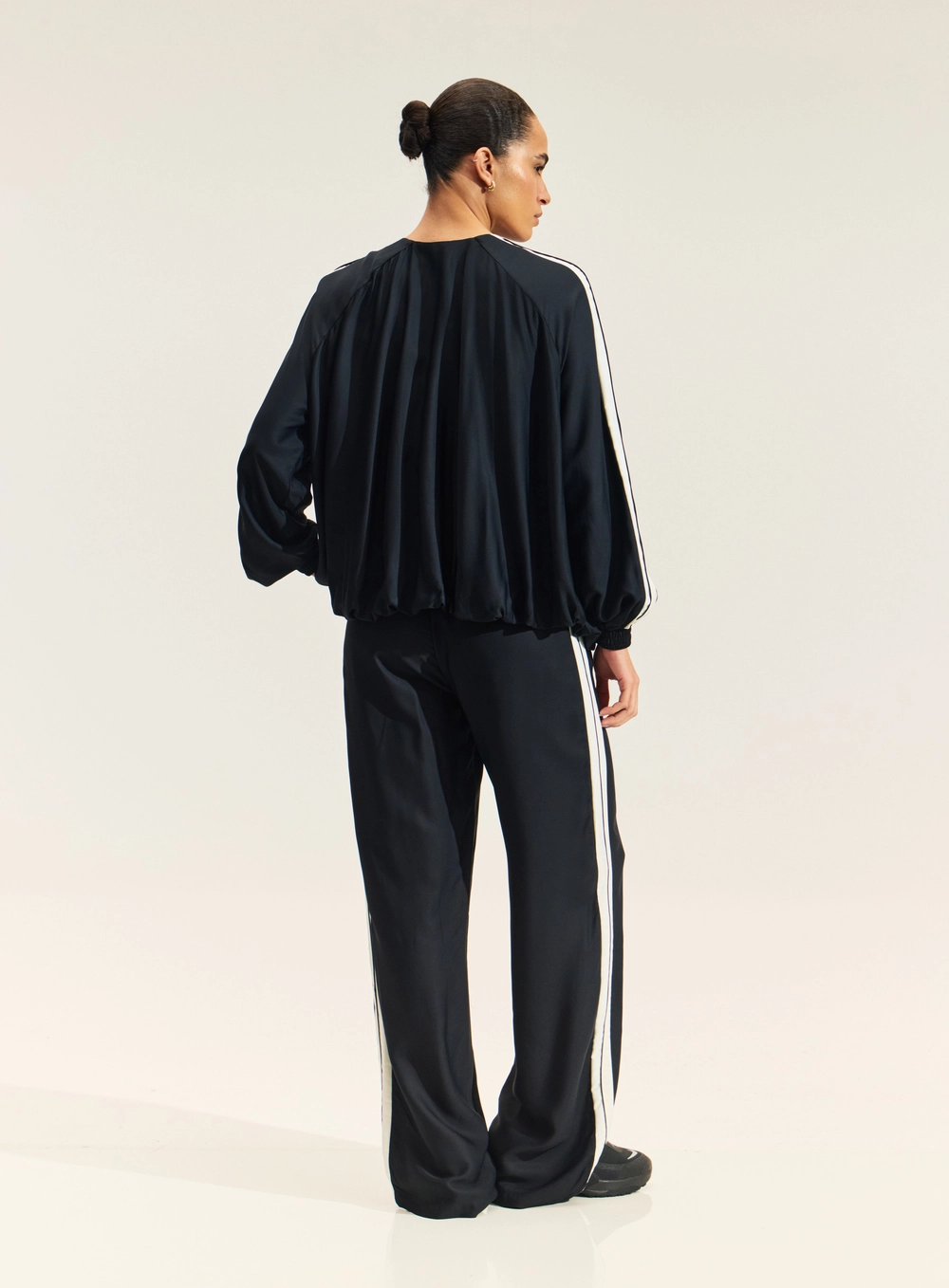 Jaqueta Loose Bomber Com Zíper PRETO