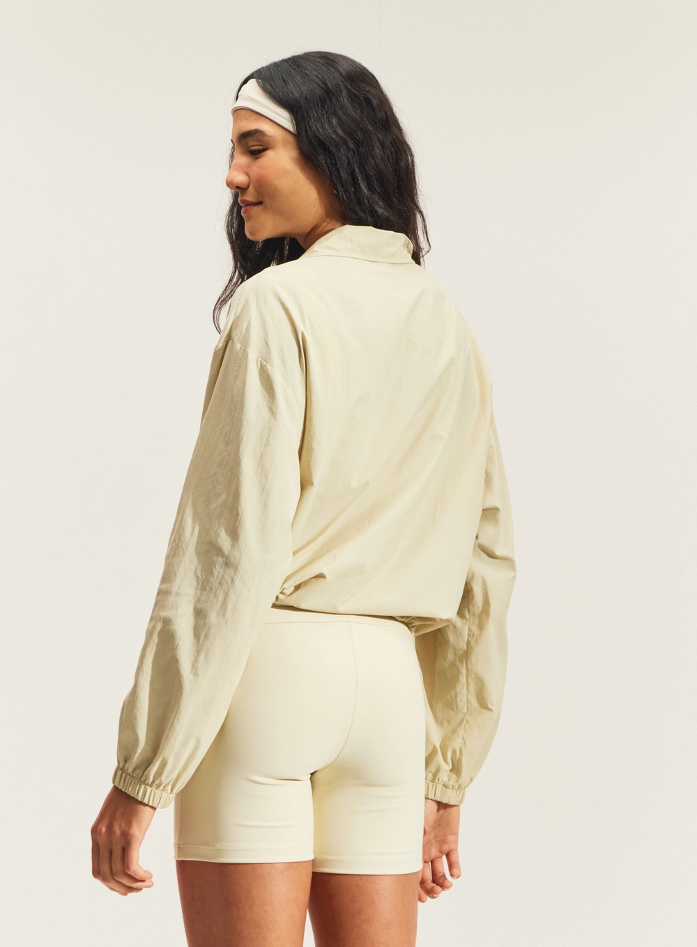 Jaqueta Nylon Com Amarração Bege