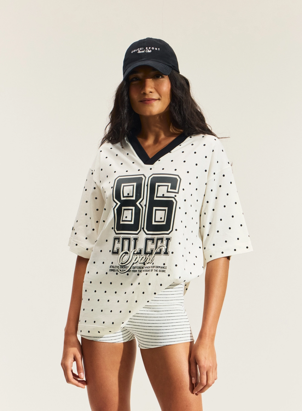 Camiseta Feminina Com Estampa Frontal Estampados