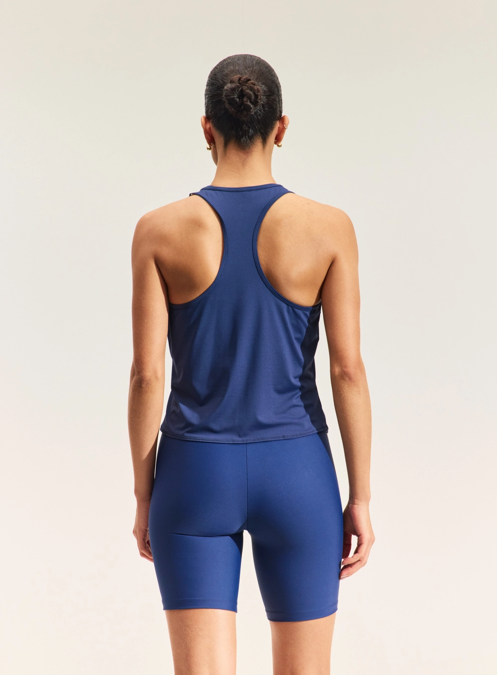 Regata Feminina Com Detalhes Azul