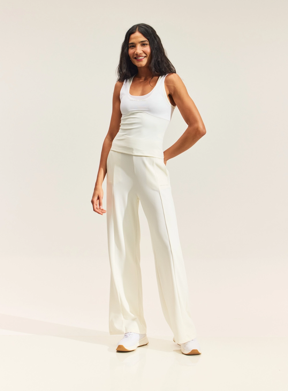 Regata Sport Com Detalhe Tule Branco