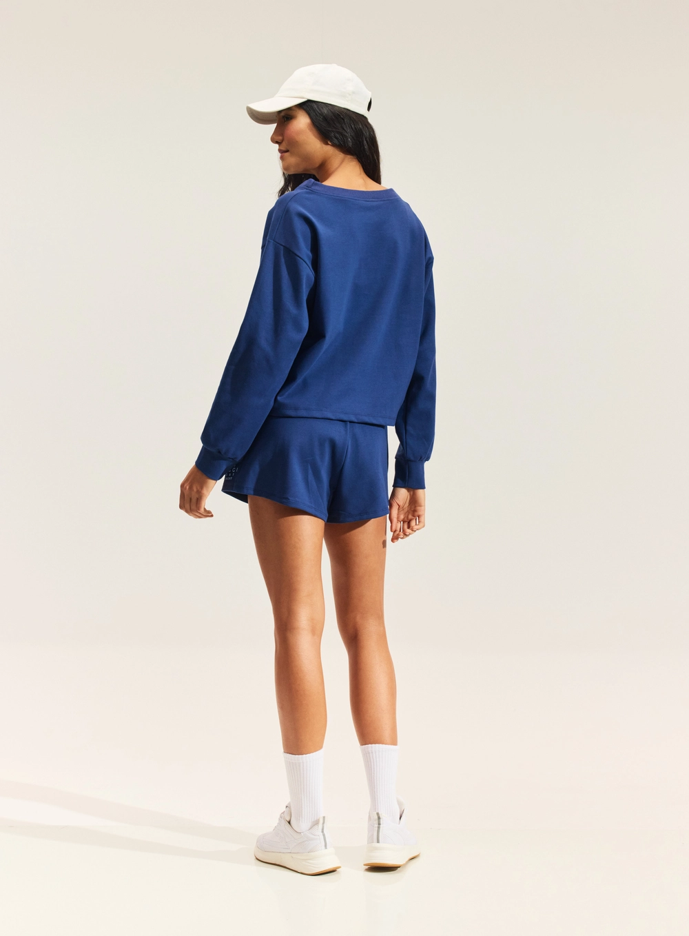 Blusão Feminino Manga Longa Com Gola V Azul