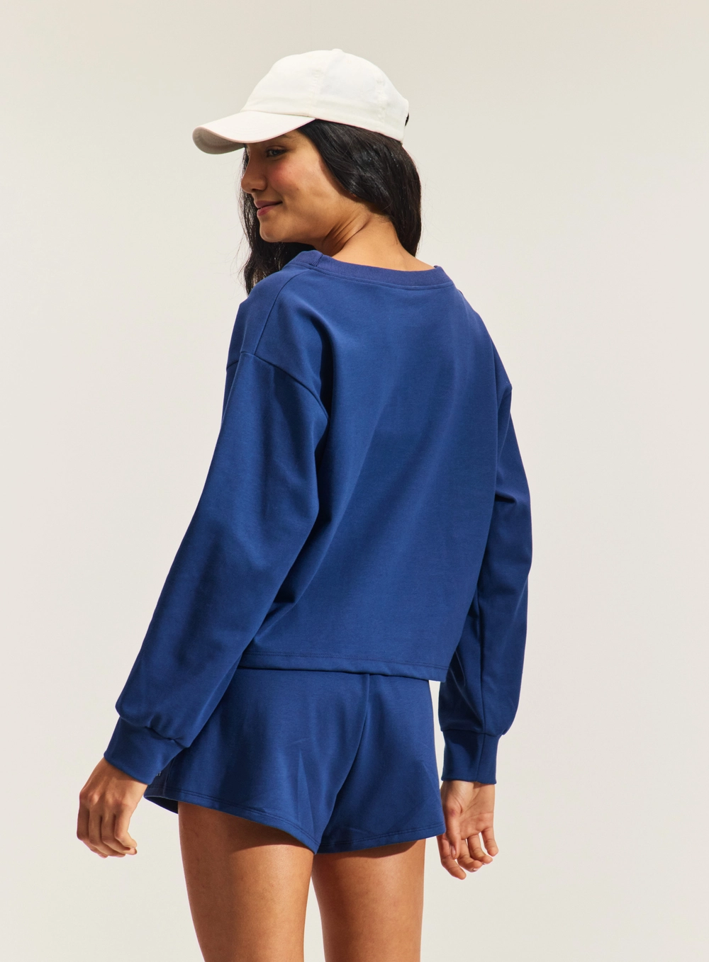 Blusão Feminino Manga Longa Com Gola V Azul