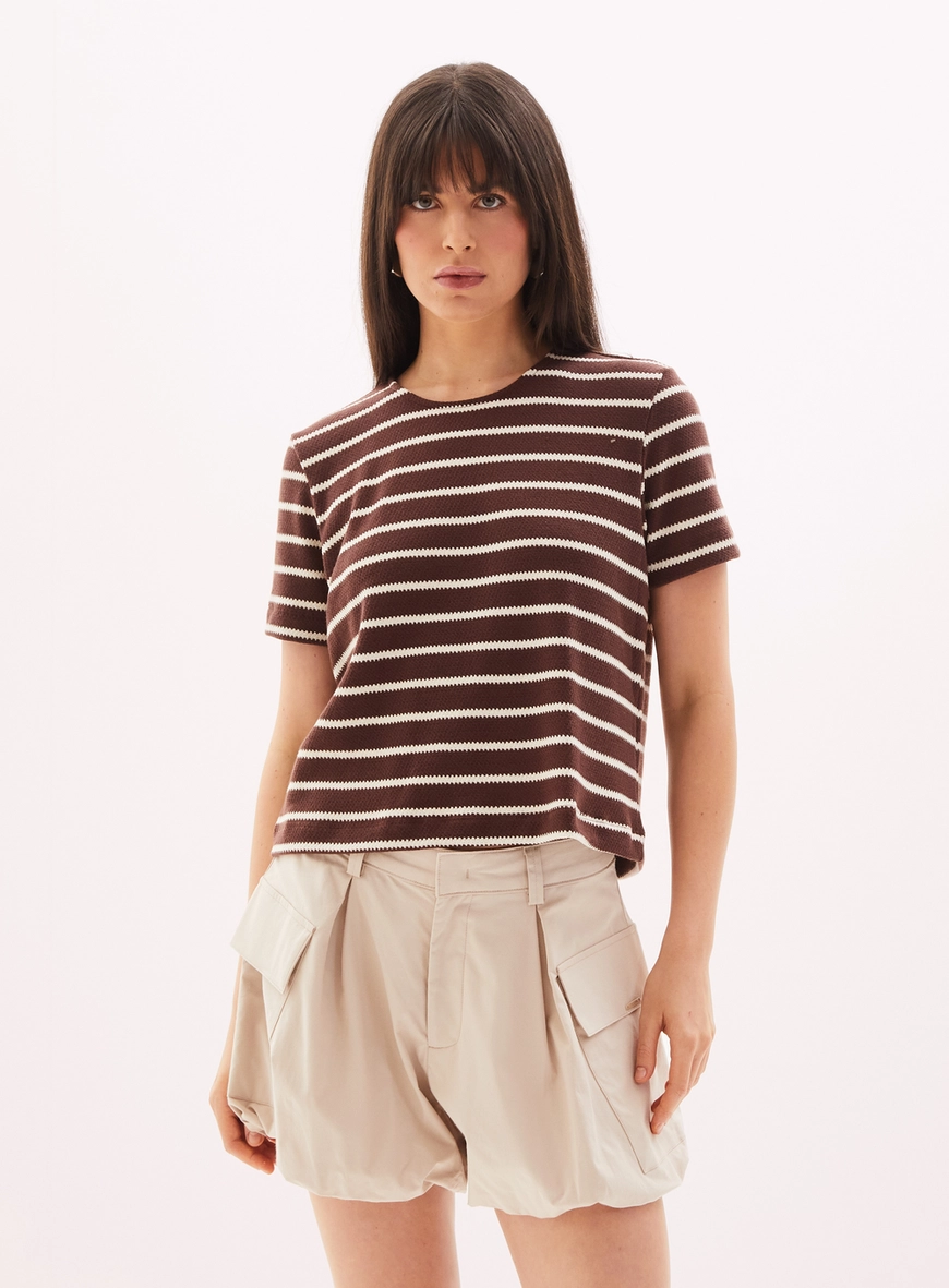 Camiseta Feminina Listrada Estampados 2
