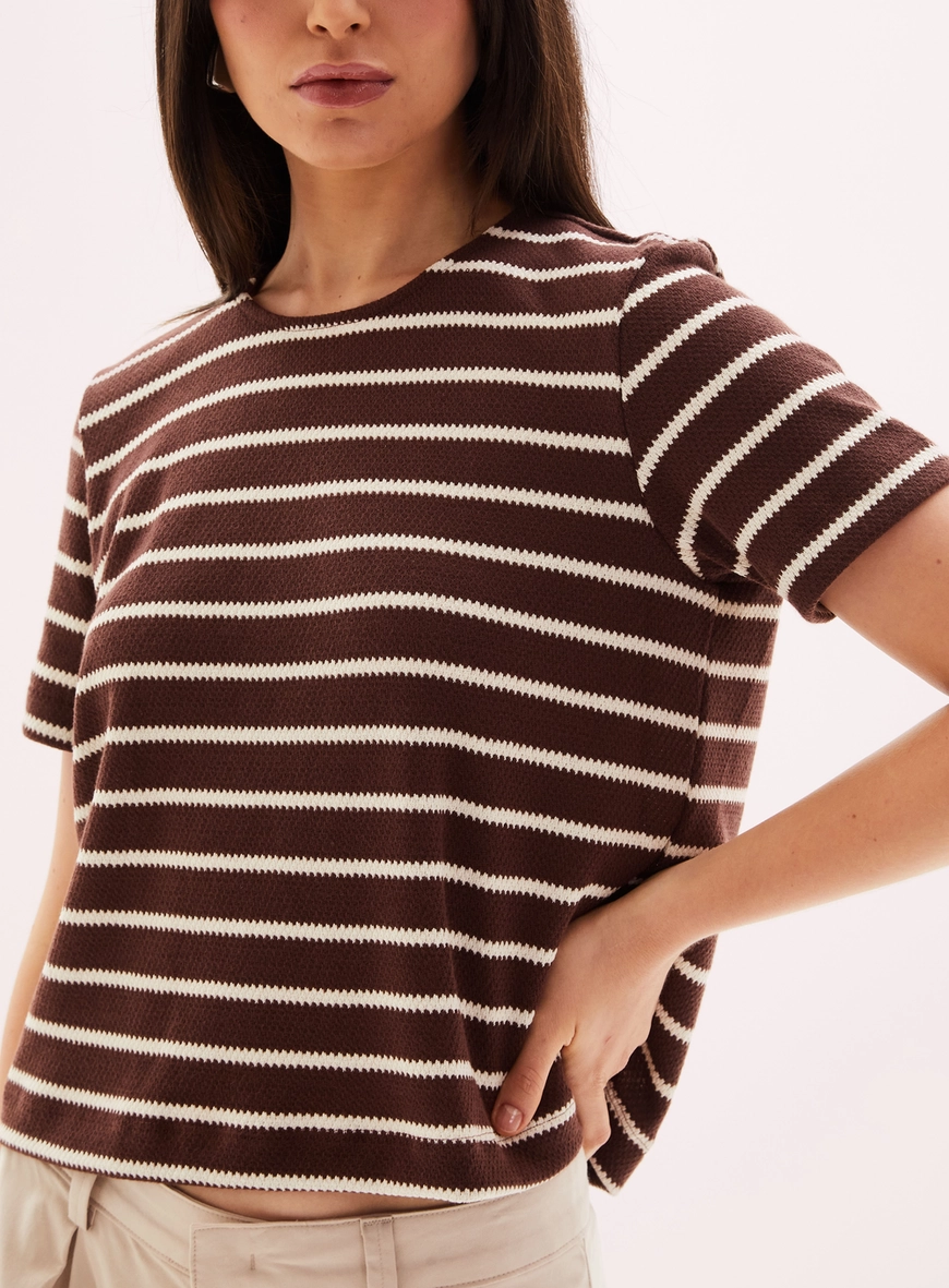 Camiseta Feminina Listrada Estampados 3