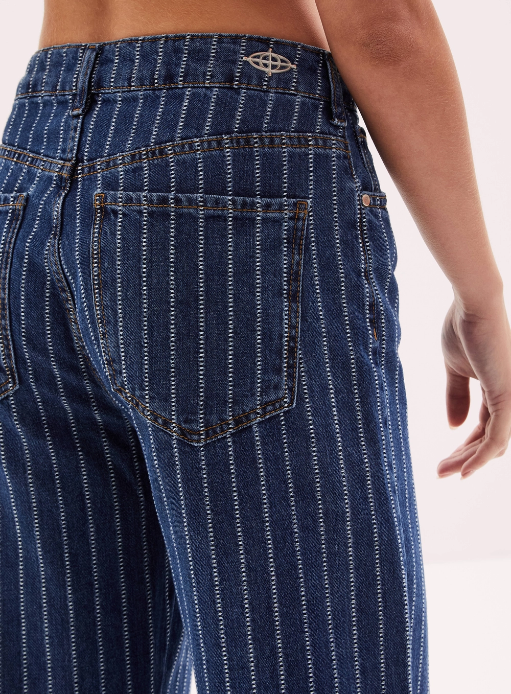 Calça Jeans Feminina Listrada - New Loren Estampados 3
