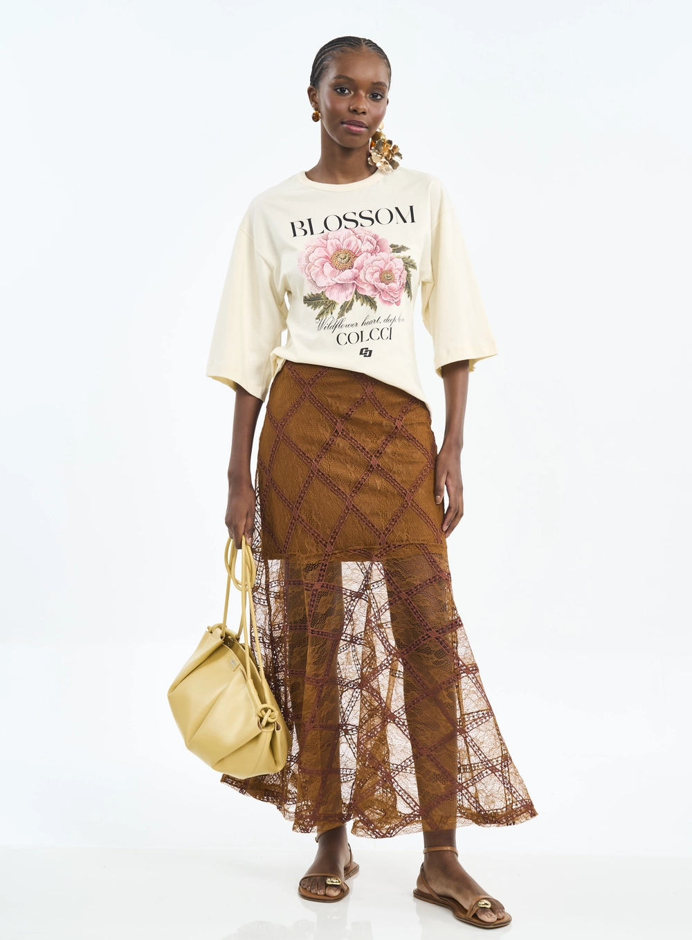 Camiseta Com Estampa Floral Blossom Bege