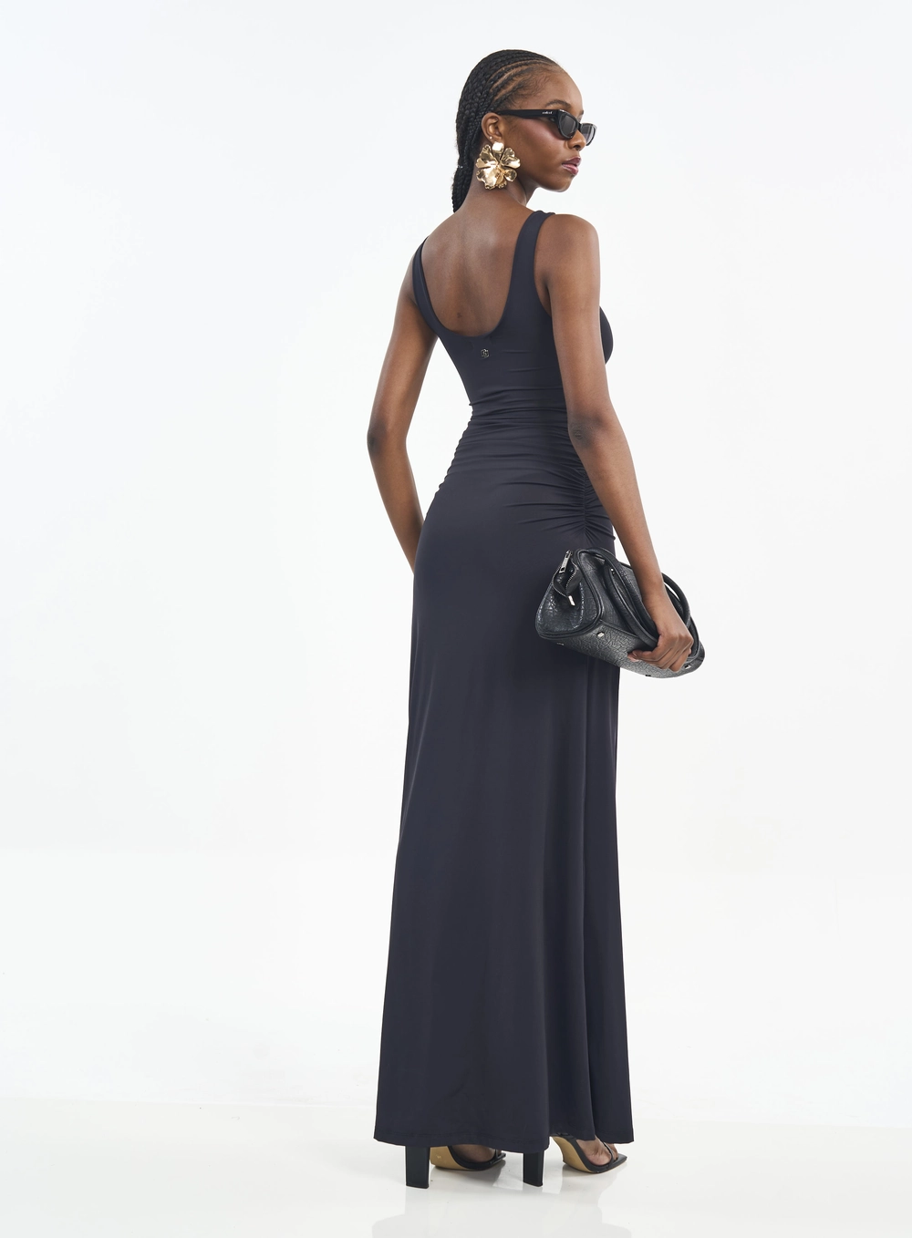 Vestido Longo Com Recortes E Franzidos Preto