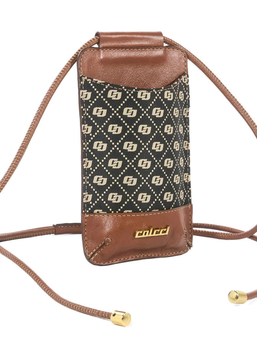 Bolsa Colcci Porta Celular Monograma Duplo Marrom 3